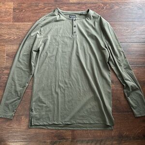 NWOT Men's Cuts Clothing Long Sleeve Shirt Split Hem | Cuts Clothing | Cuts